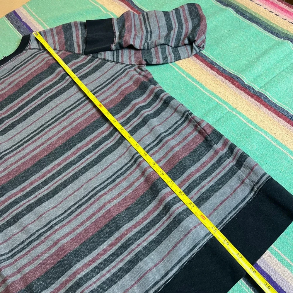 Tony Hawk Sweatshirt Mens XL Grey Burgundy Striped Raglan Skater Pullover